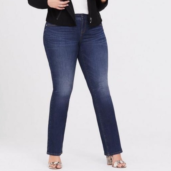 NWT Torrid Slim Boot Jean - Vintage Stretch Dark Wash - Picture 2 of 8